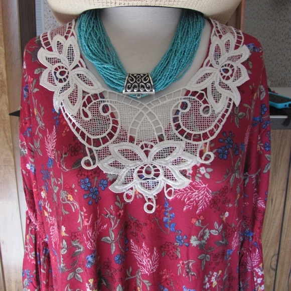 Rodeo Fox  Cranberry Field Bell-Sleeve Tunic  Bran - Picture 3 of 8